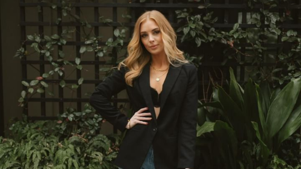 Unstoppable Partnerships: Sarah Irvin’s Journey Towards Personal and Professional Growth