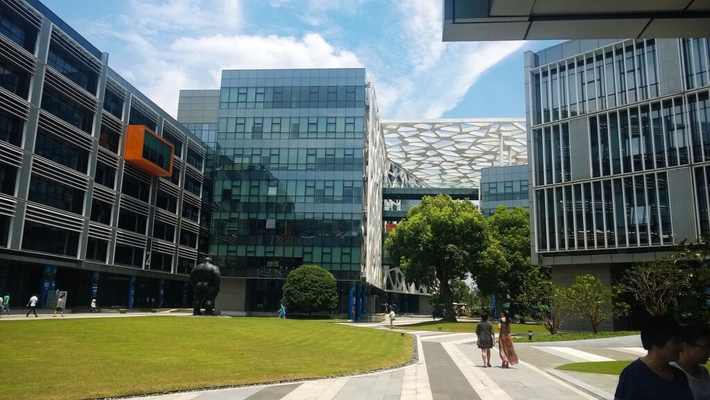 What Alibaba’s Zhenwu V900 chip claims, and what remains unverified
